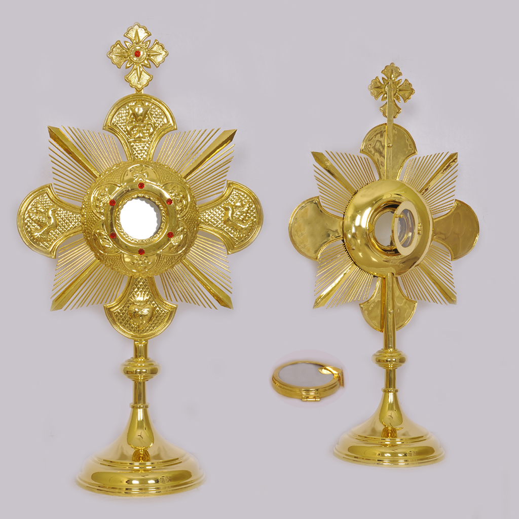 Monstrance 26 inch Monstrance with 3 inch Luna